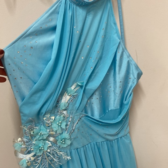 Womens Dance Costume Halter Neck Irregular Hem New w tags - Size Small Adult - Picture 3 of 7